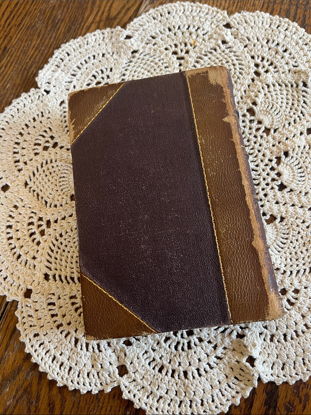 Vintage Brown Leather Hardcove Shakespeare 1868  Book - Picture 7 of 8
